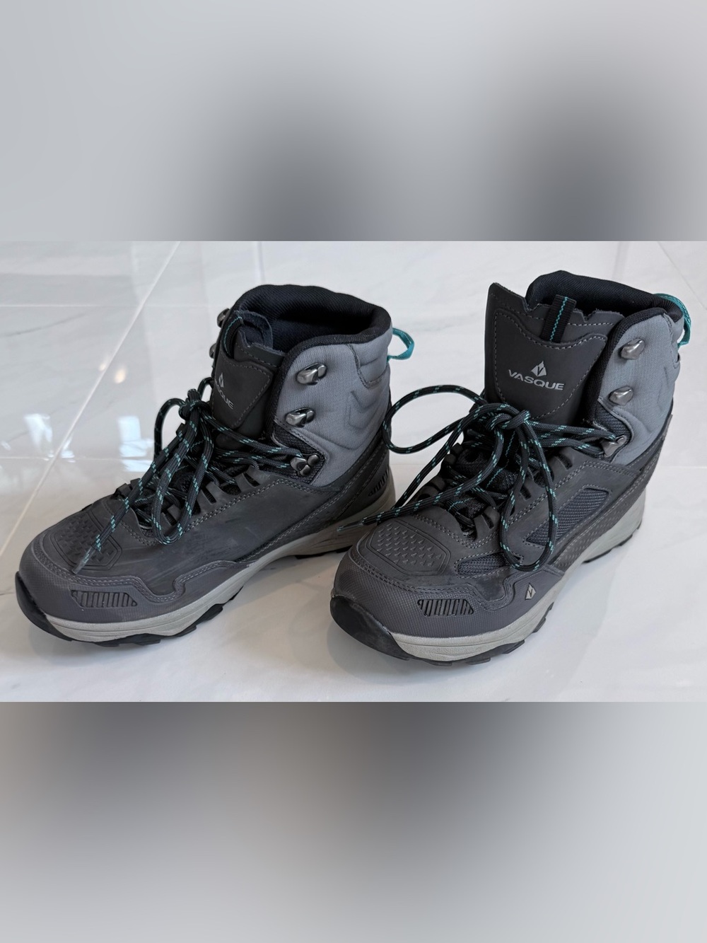Vasque Kids Breeze AT UltraDry Waterproof Hiking Boots Youth Size 6 (#7252)